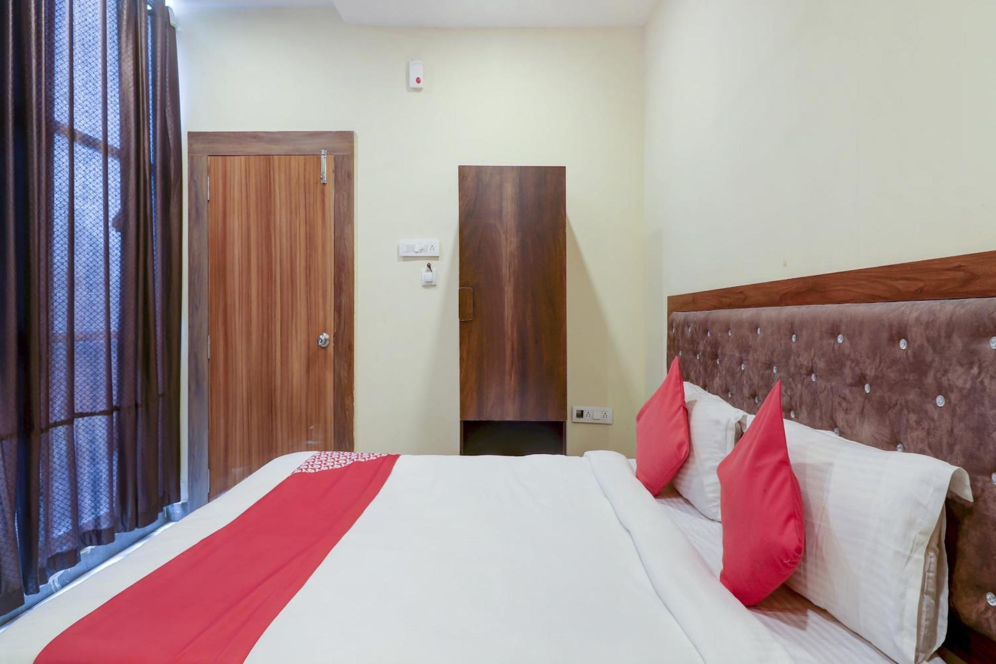Hotel O Rsquare Elite Sururnagar المظهر الخارجي الصورة