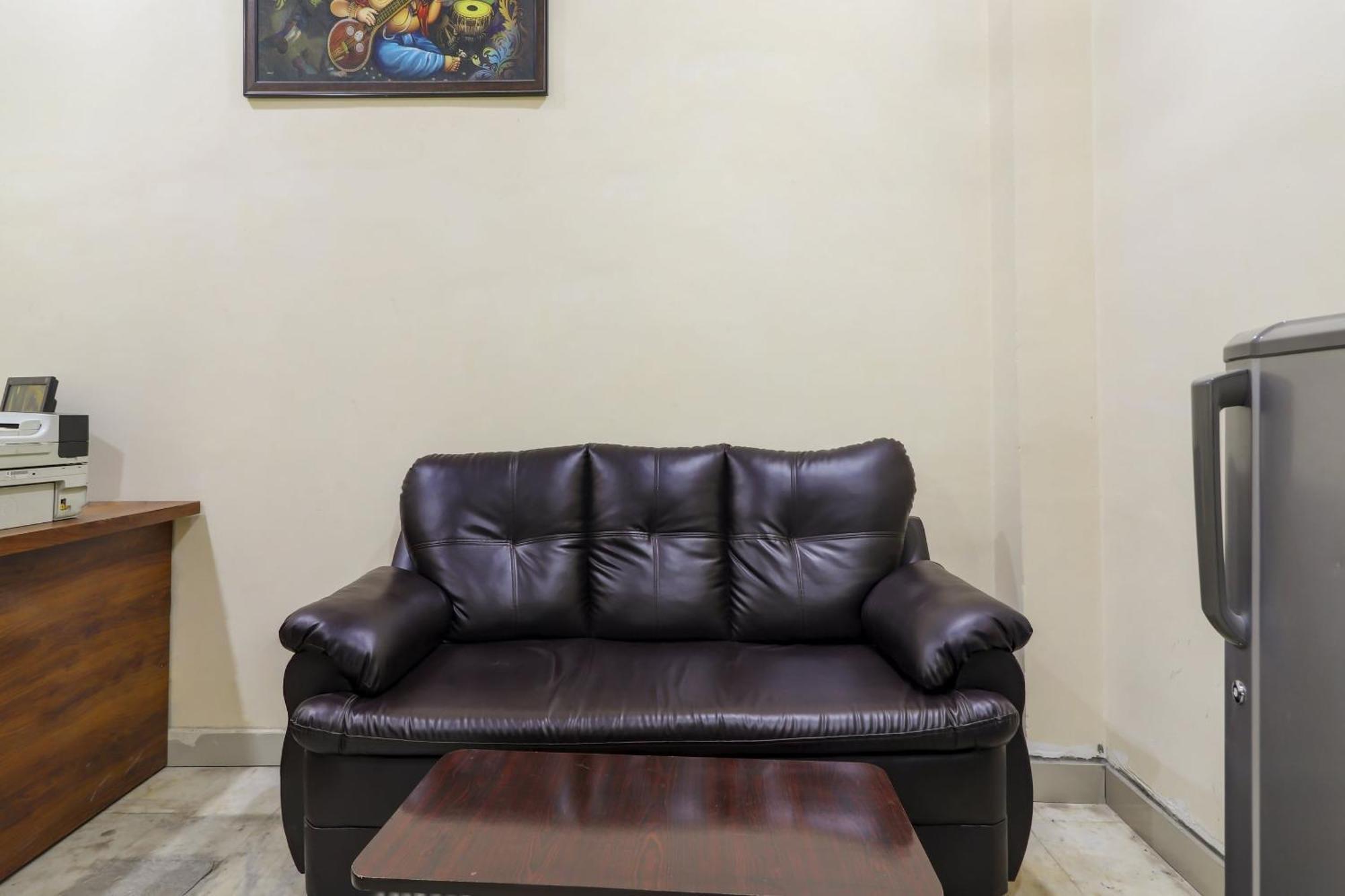 Hotel O Rsquare Elite Sururnagar المظهر الخارجي الصورة